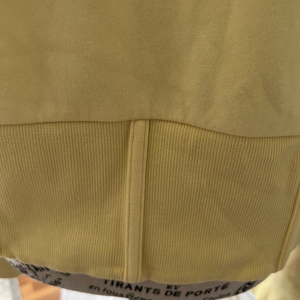 Future Collective size 1X Yellow Crewneck Sweatshirt, EUC, Target, butter yellow - Picture 3 of 7